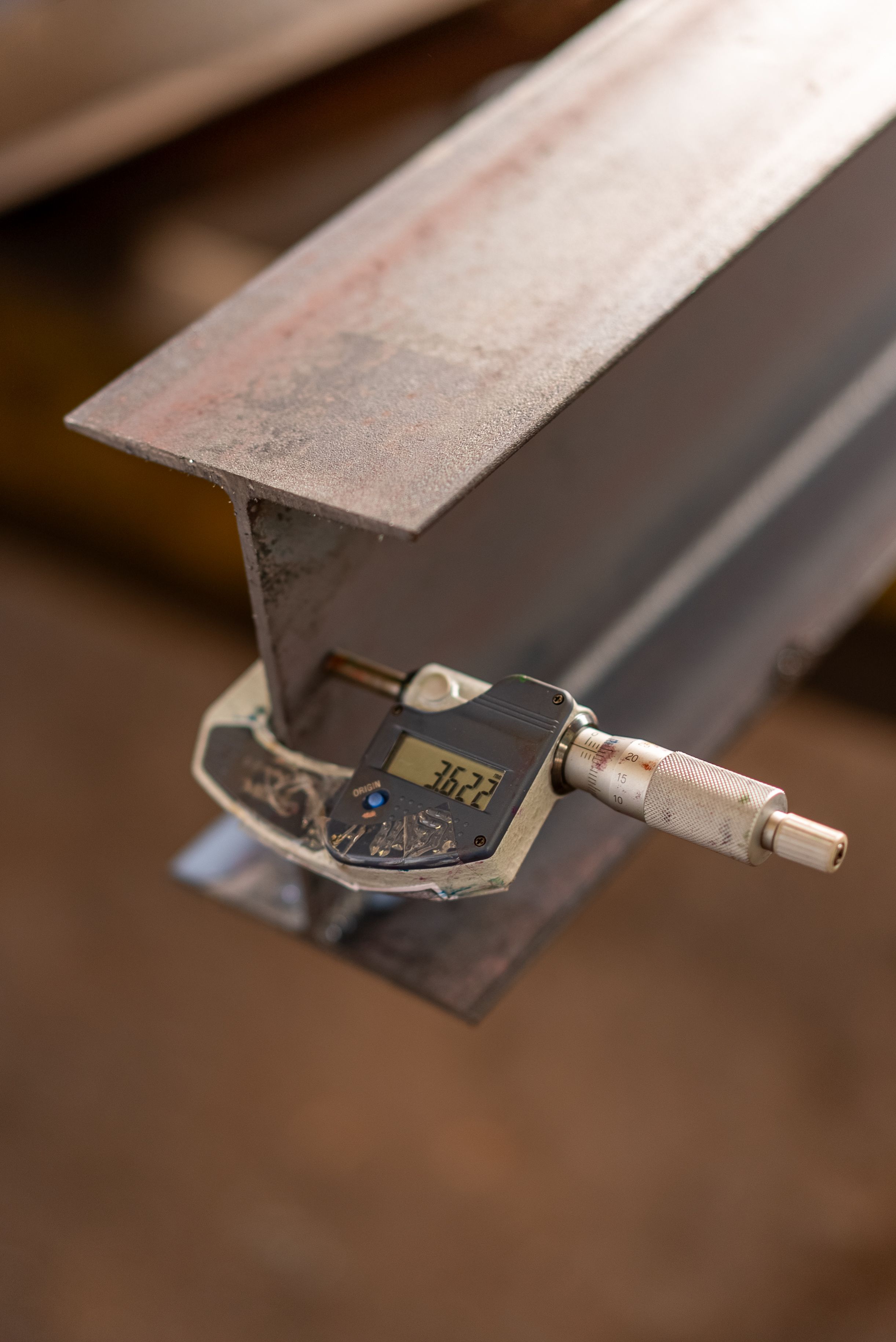 Beams with tickness measurement